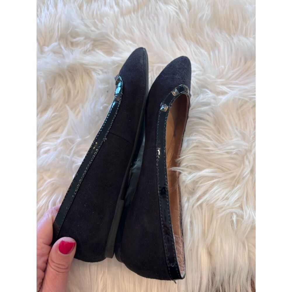 Cityclassified Black Pointed Stud-Trim Suede Flats - Picture 4 of 9